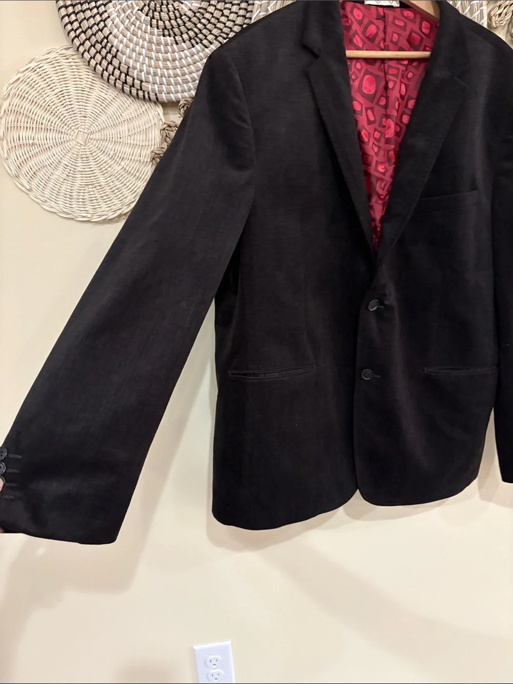 Haupt 2 button Velvet blazer men’s.  Brown with black subtle pattern. 58 Eu size